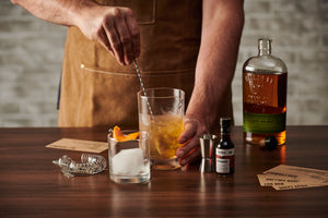 Craft Connections Co Whiskey Cocktail Kit includes our classic 700 ml 24 oz Crystal Mixing Glass that allows you to easily stir up a bourbon drink like a professional bartender. Stay in and enjoy some delicious whiskey cocktails at home.